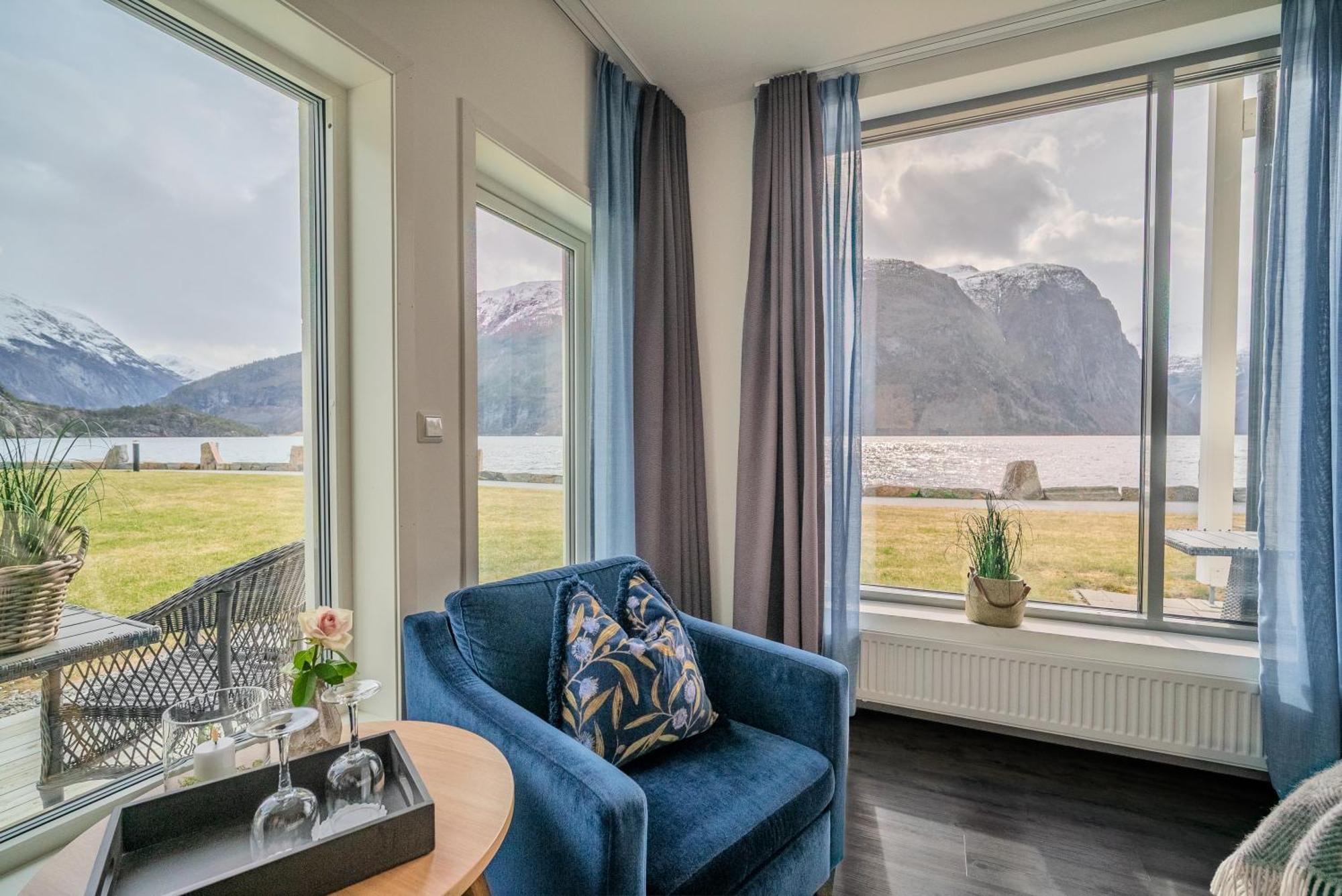 Valldal Fjordhotell - By Classic Norway Hotels Exterior photo